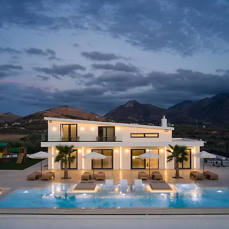 Liodentra Villa, Sports & Wellness With 120m2 Pool, By Thinkvilla *